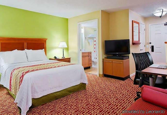 Towneplace Suites Knoxville Cedar Bluff Exteriör bild